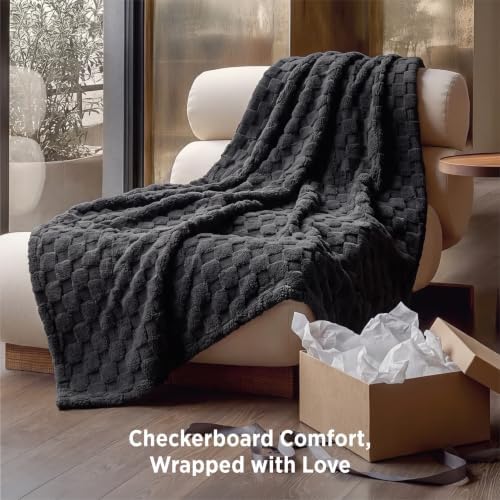 Bedsure Checkered Soft Cozy Throw Blanket for Couch, Dark Grey,50"×60"