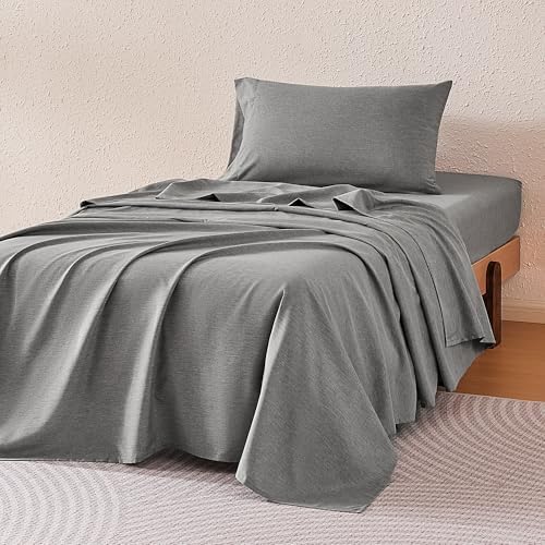 Amazon Basics Sheet Set Cationic 3-Piece Bedding Set, Wrinkle Free and