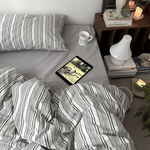 mixinni Vintage Gray & White Striped Duvet Cover Set - 3 Piece 100%