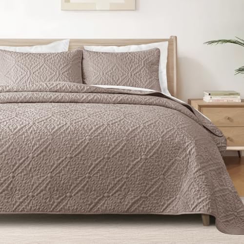 Exclusivo Mezcla King Quilt Set, Taupe