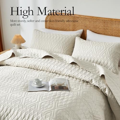 akkialla King/Cal King Quilt Set, Boho Style in a Solid Color, Cream