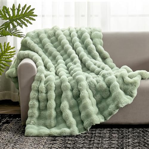 Cozy Bliss Faux Fur Throw Blanket for Couch, Fuzzy Soft Plush Thick