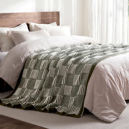 Amélie Home Checkered Knit Throw Blanket for Couch, Olive Green