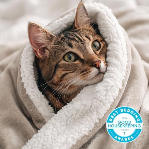 Bedsure GentleSoft Sherpa Fleece Blankets King Size for Bed