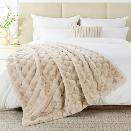 Home Soft Things Jacquard Rabbit Faux Fur Throw Blanket, 50"x60"