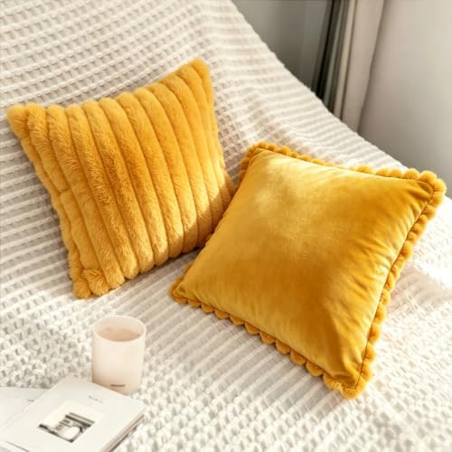 Bunliuys 2 Pack Pillow Covers, 20x20 Faux Fur Square Throw Pillow