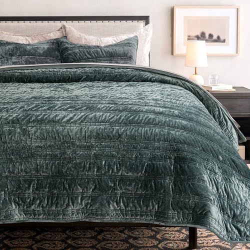 EverGrace Ruched Lightweight Velvet Quilt Set, King Size, Dark Green