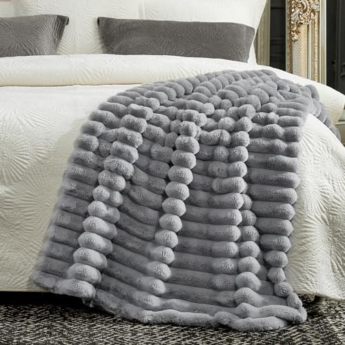 Cozy Bliss Faux Fur Throw Blanket for Couch, Cozy Warm Plush Striped