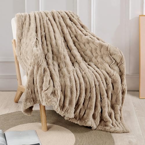 Home Soft Things Stretchy Solid Color Faux Fur Throw with Micromink