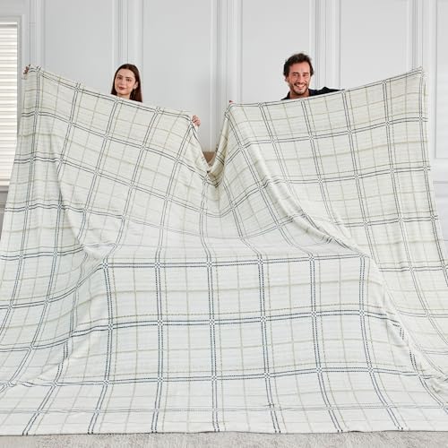 Soft Cozy 120x138 Inches Seamless Oversized King Fleece Blanket, Line