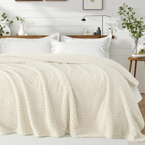Exclusivo Mezcla Soft Fleece King Size Blanket for Bed, Ivory