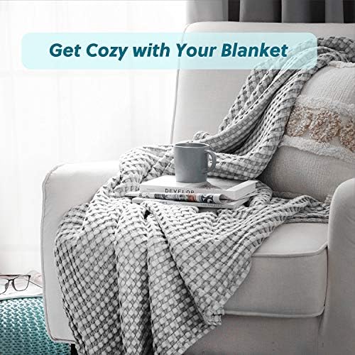 Bedsure Fleece Blanket and Cooling Cotton Waffle Blanket Queen Size