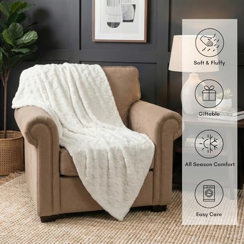 Americanflat 50x60 Jacquard Fleece Throw Blanket - Soft and Breathable