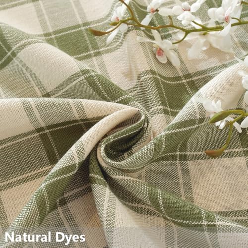 TruDelve Square Tablecloth 70 x 70 Green Checkered Outdoor Picnic