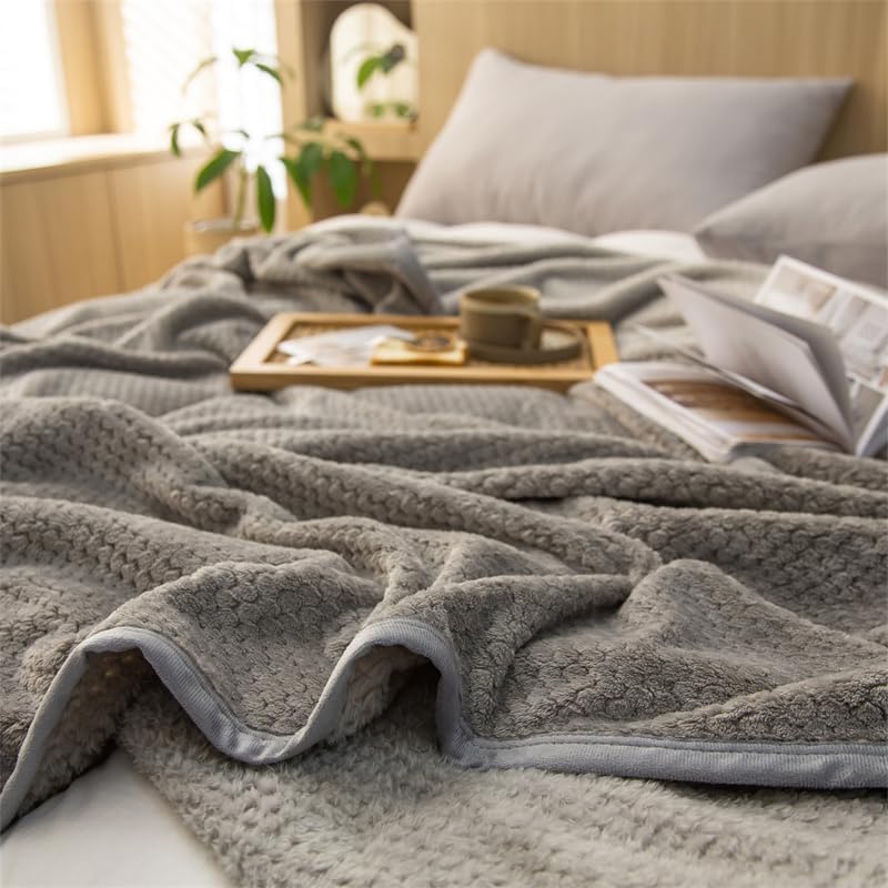 Fleece Throw Blanket for Couch, Lightweight Soft Blanket for Sofa