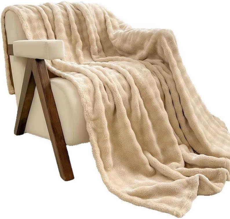 Fleece Throw Blanket for Couch Soft and Warm Decorative Fuzzy Blanket