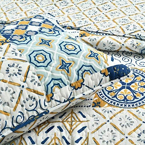 Lush Decor Monique Reversible Cotton Quilt Queen Size 3 Piece Set
