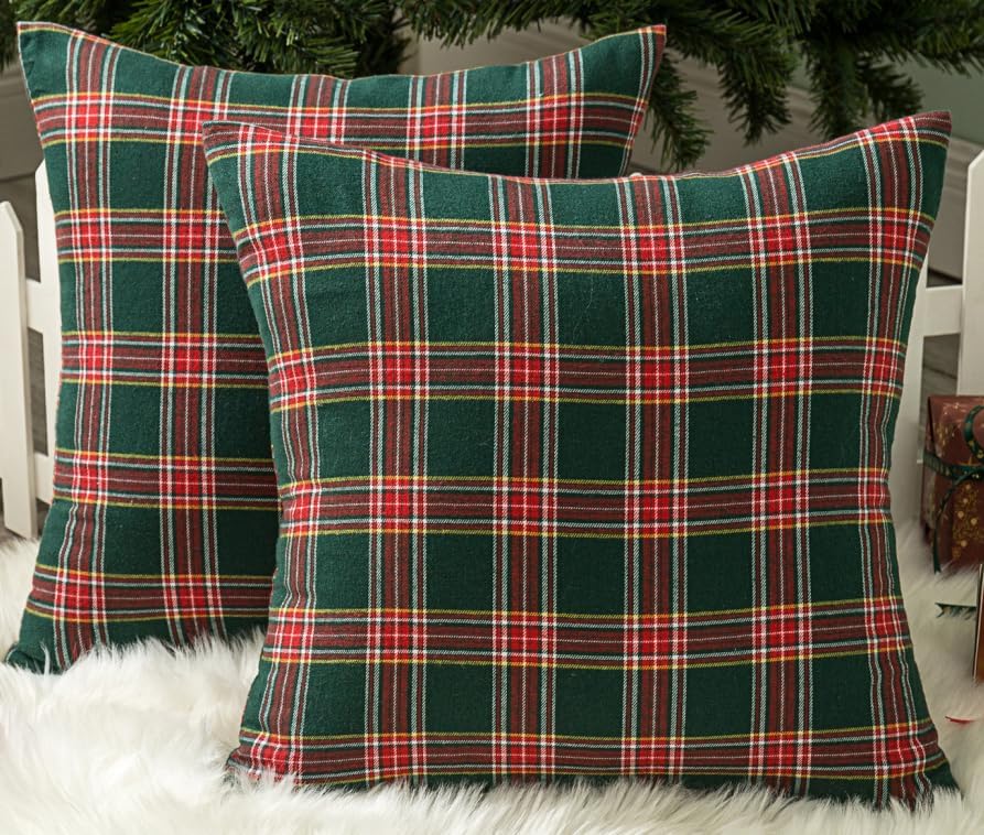 AQOTHES Christmas Plaid Decorative Throw Pillow Covers Green Red 22x22